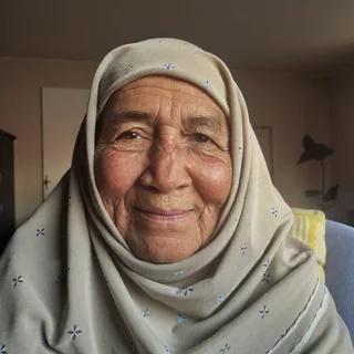 خالتي فاطمة